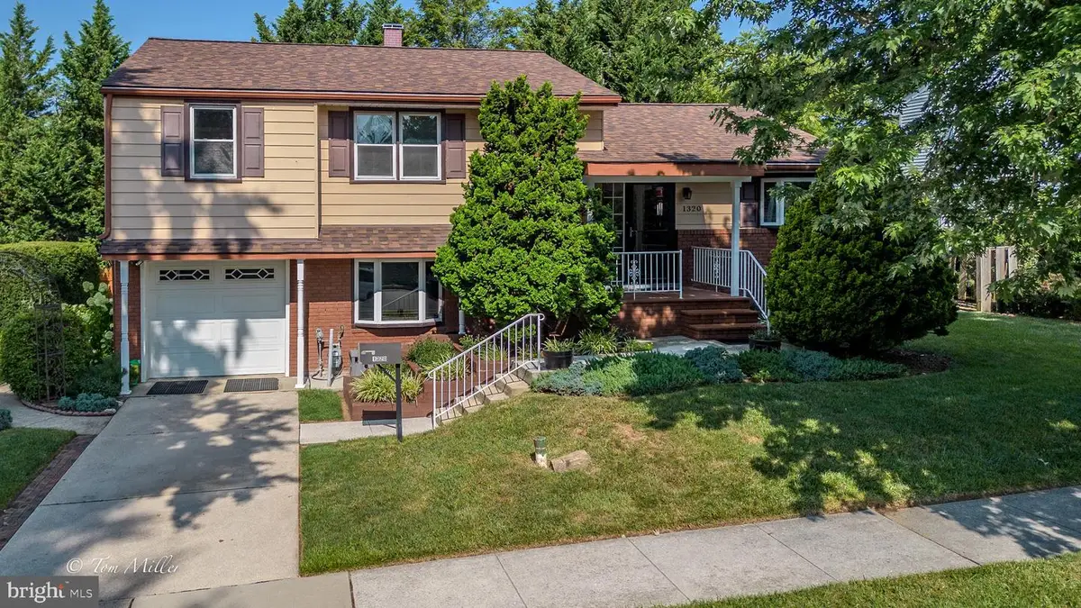 1320 Malbay Dr, Lutherville Timonium, MD 21093 - #1