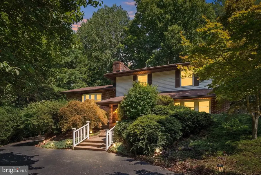 1 Jacobo Ln, Towson, MD 21286 - #3
