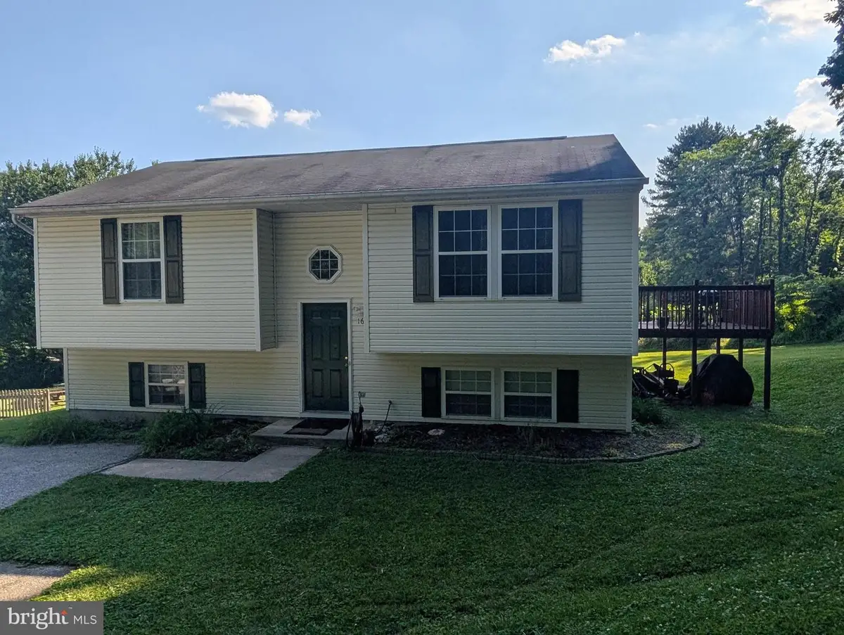 16 Ritters Ln, Owings Mills, MD 21117 - #1