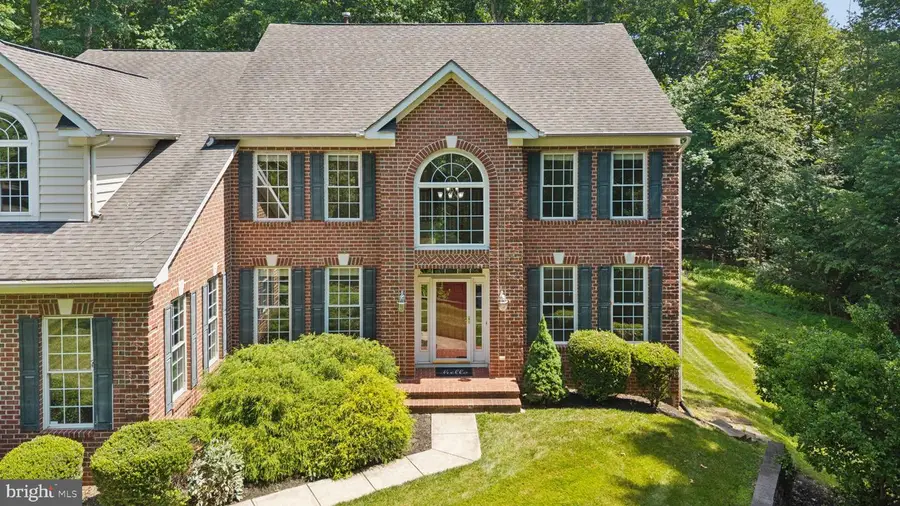 19109 Timothys Manor Ct, Parkton, MD 21120 - #2