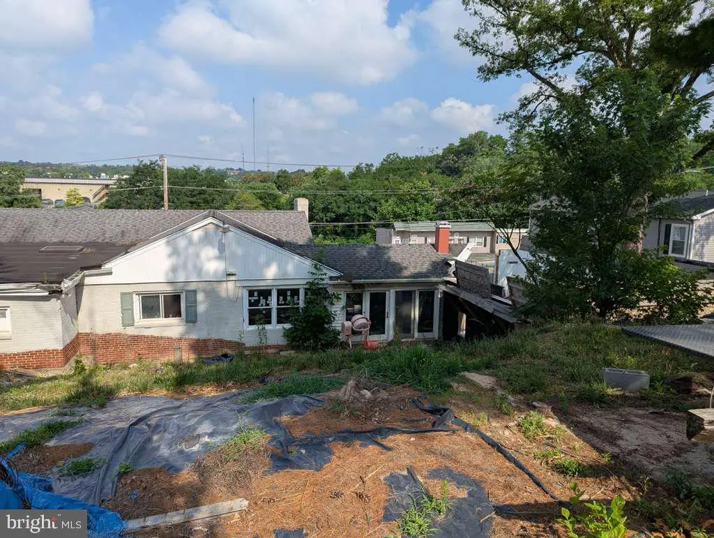 2207 Hammonds Ferry Rd, Baltimore, MD 21227 - #1