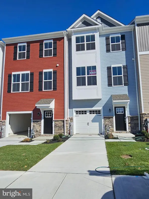 11261 Davisar Rd #102, WHITE MARSH, MD 21162