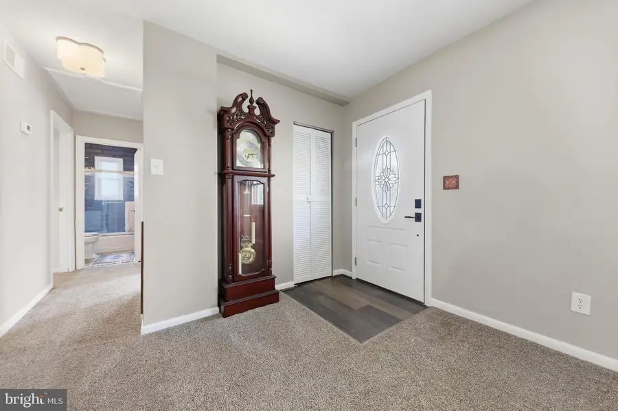 417 Elmwood Rd, Baltimore, MD 21206 - #3