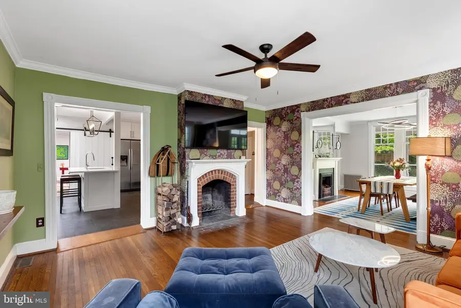 1600 W Joppa Rd, Towson, MD 21204 - #3