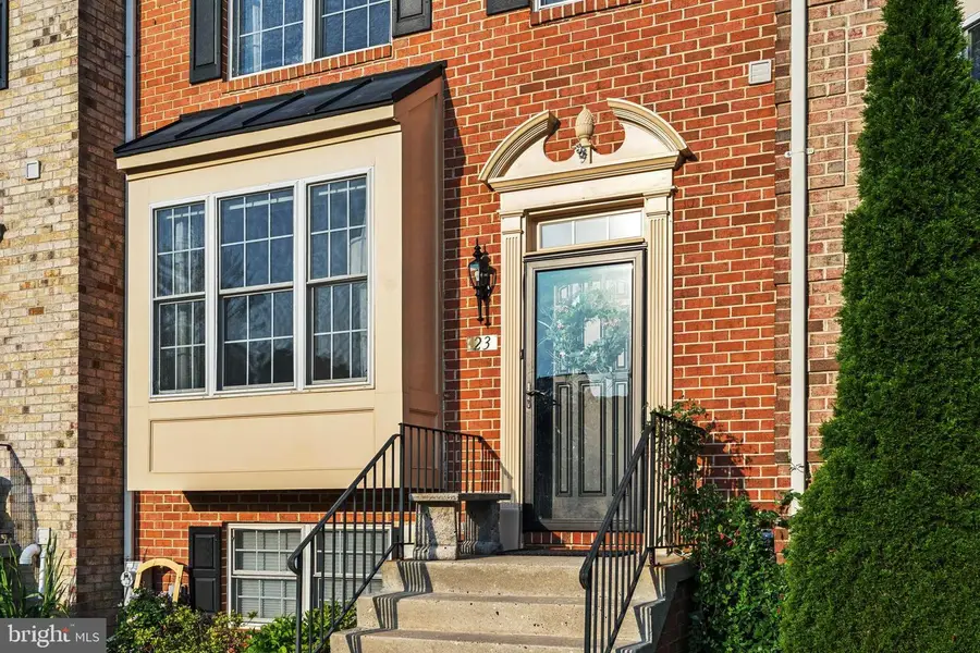 23 Winterberry Ct, Cockeysville, MD 21030 - #3