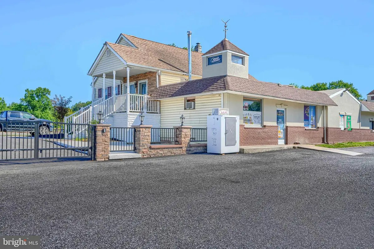 10100 Bird River Rd, Baltimore, MD 21220 - #1