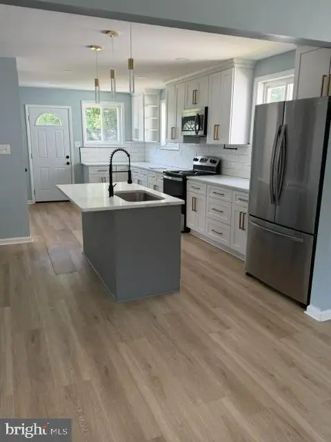307 Oberle Ave, Essex, MD 21221 - #2