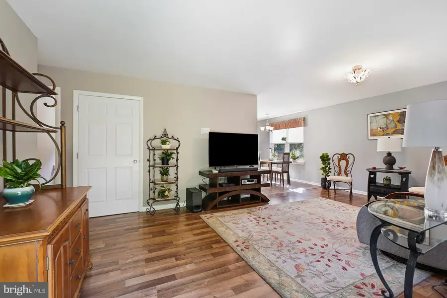 1721 Willis Dr, Baltimore, MD 21227 - #3