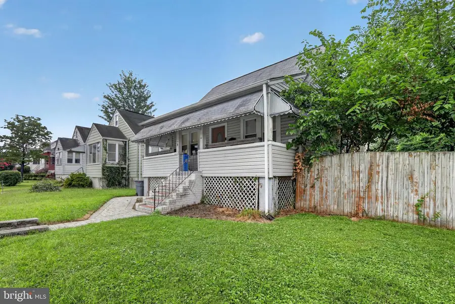 38 Lincoln Ave, Catonsville, MD 21228 - #2