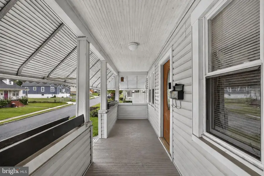 38 Lincoln Ave, Catonsville, MD 21228 - #3