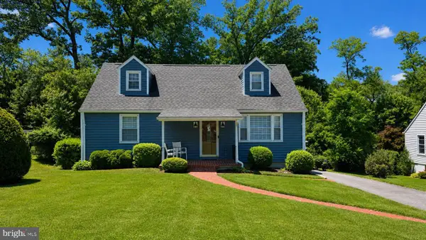 9634 Alda Dr, PARKVILLE, MD 21234