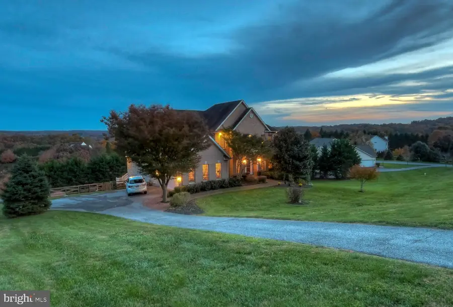 106 Graystone Farm Rd, White Hall, MD 21161 - #3