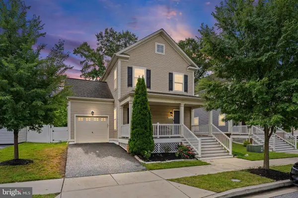 1621 Renaissance Dr, ESSEX, MD 21221