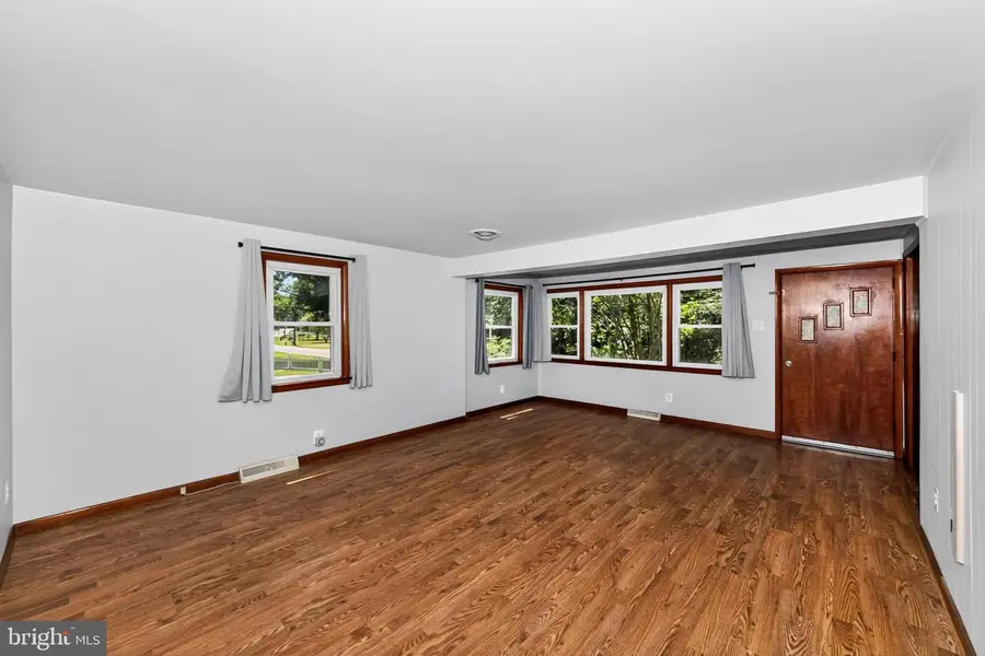 2021 Holly Neck, Baltimore, MD 21221 - #3