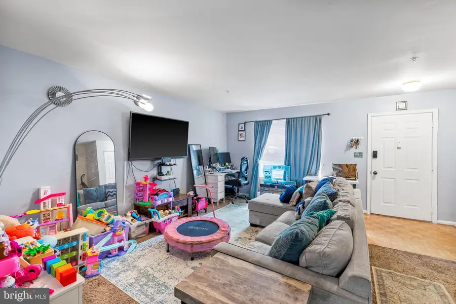 9620 Antler Cir, Randallstown, MD 21133 - #2