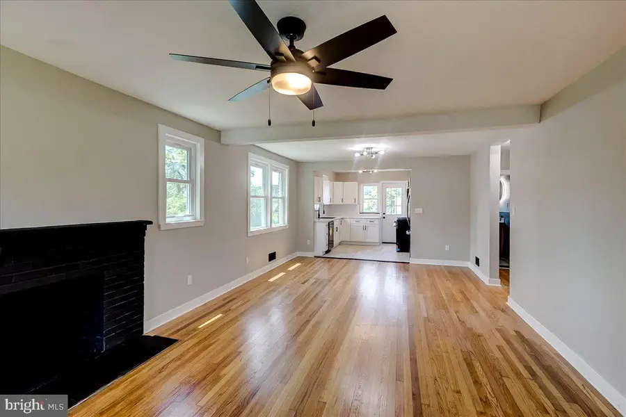 5601 Windsor Mill Rd, Baltimore, MD 21207 - #2