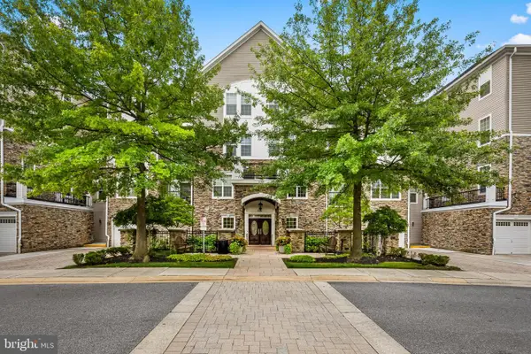 7301 Travertine Dr #403, BALTIMORE, MD 21209