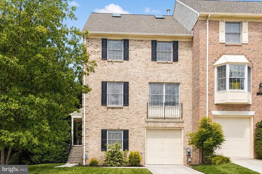 16 Hewetson Ct, Lutherville Timonium, MD 21093 - #2