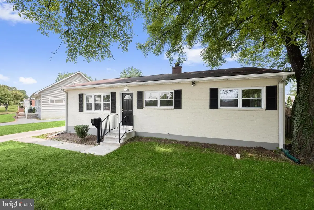 6035 Moorehead Rd, Baltimore, MD 21228 - #1