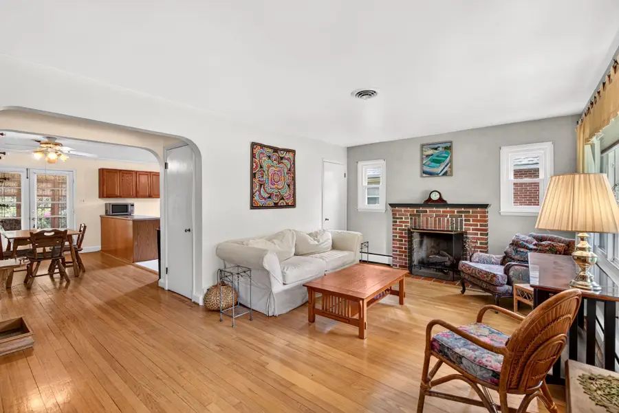 1504 Edmondson Ave, Baltimore, MD 21228 - #3