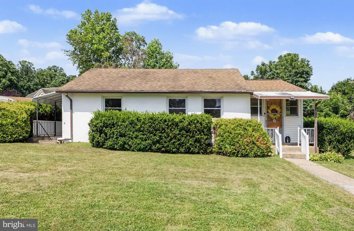 7437 New Cut Rd, Kingsville, MD 21087 - #1
