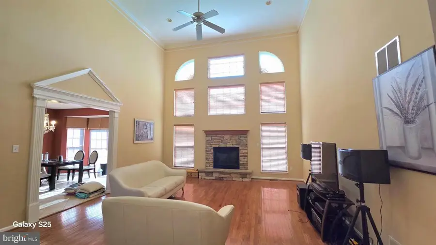 855 Queens Park Dr, Owings Mills, MD 21117 - #3
