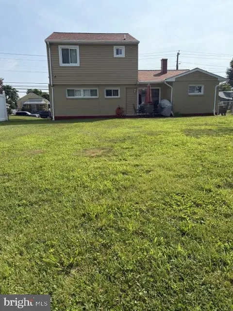 5921 Johnnycake Rd, Gwynn Oak, MD 21207 - #3