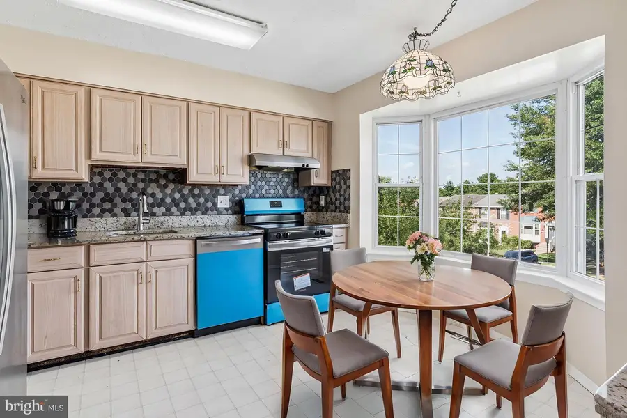 28 Perryoak Pl, Baltimore, MD 21236 - #3