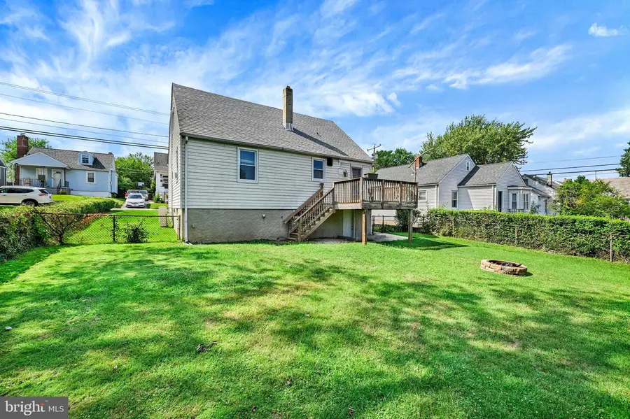 7721 Wilson Ave, Parkville, MD 21234 - #3