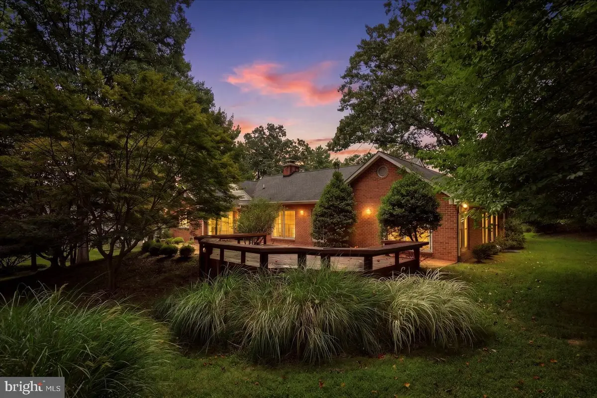 3 S Lake Way, Reisterstown, MD 21136 - #1