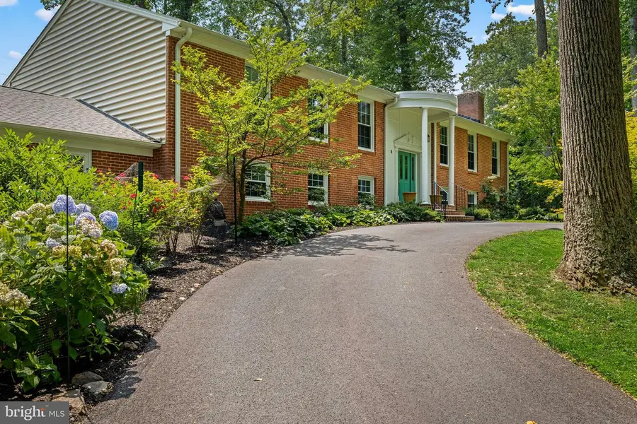 4 Country Club Ln, Phoenix, MD 21131 - #3
