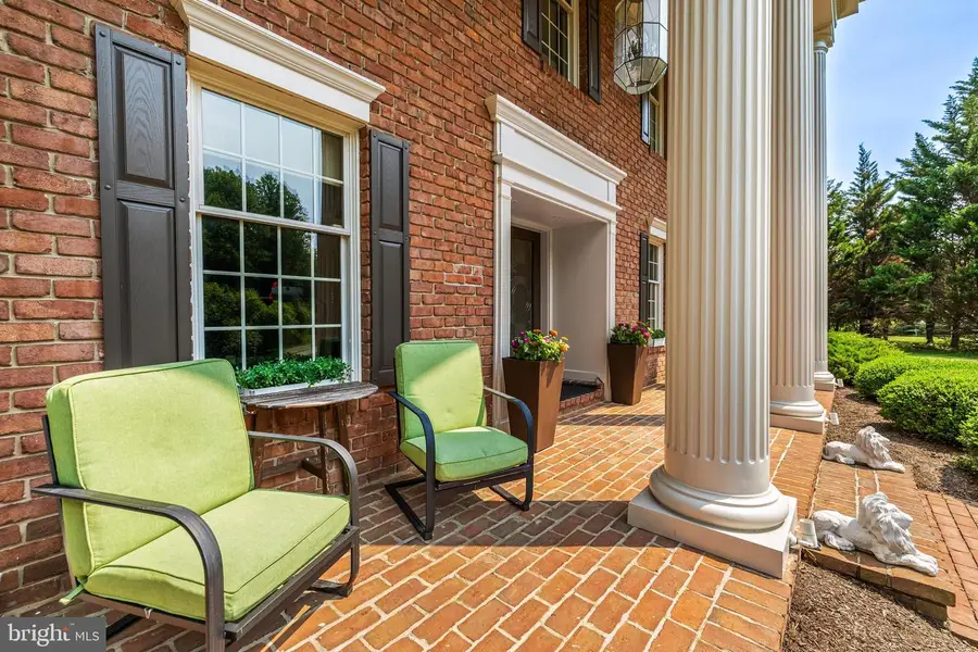 14205 Greencroft Ln, Cockeysville, MD 21030 - #3