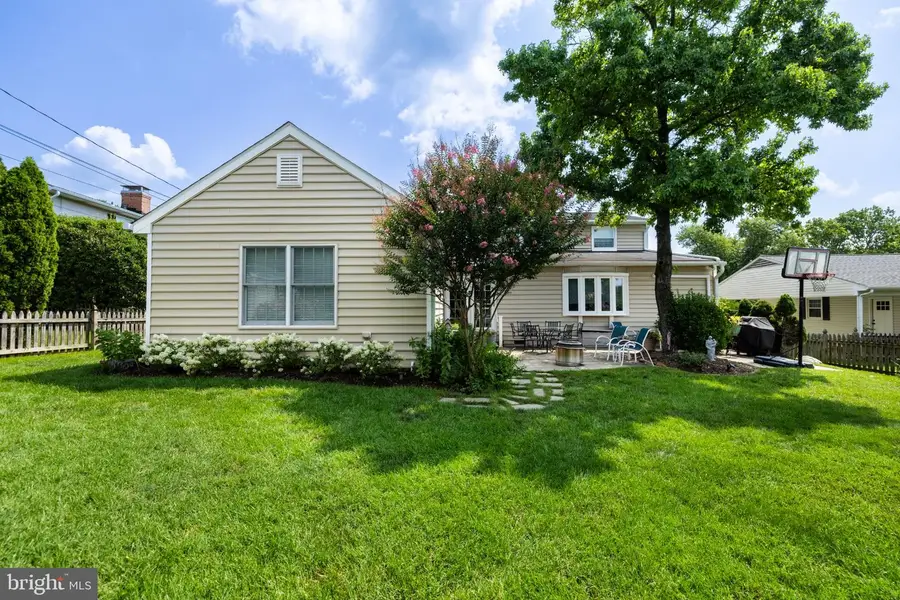 8208 Thornton Rd, Towson, MD 21204 - #2