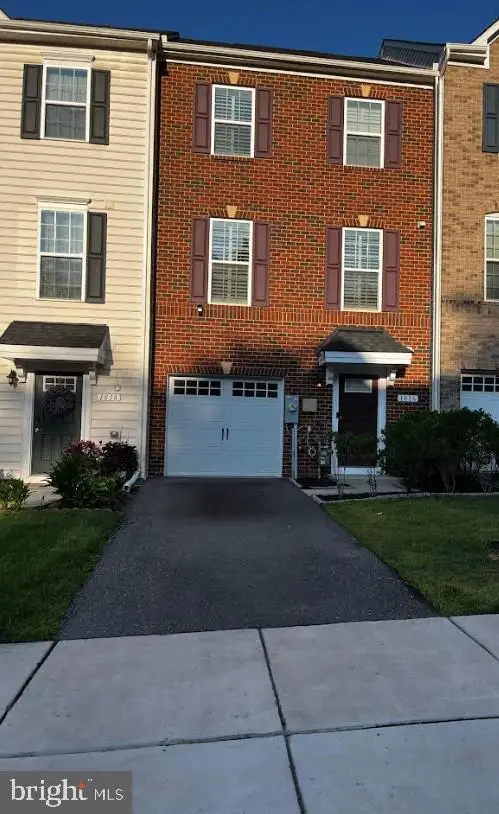 1816 Wind Gate Rd, Baltimore, MD 21227 - #1
