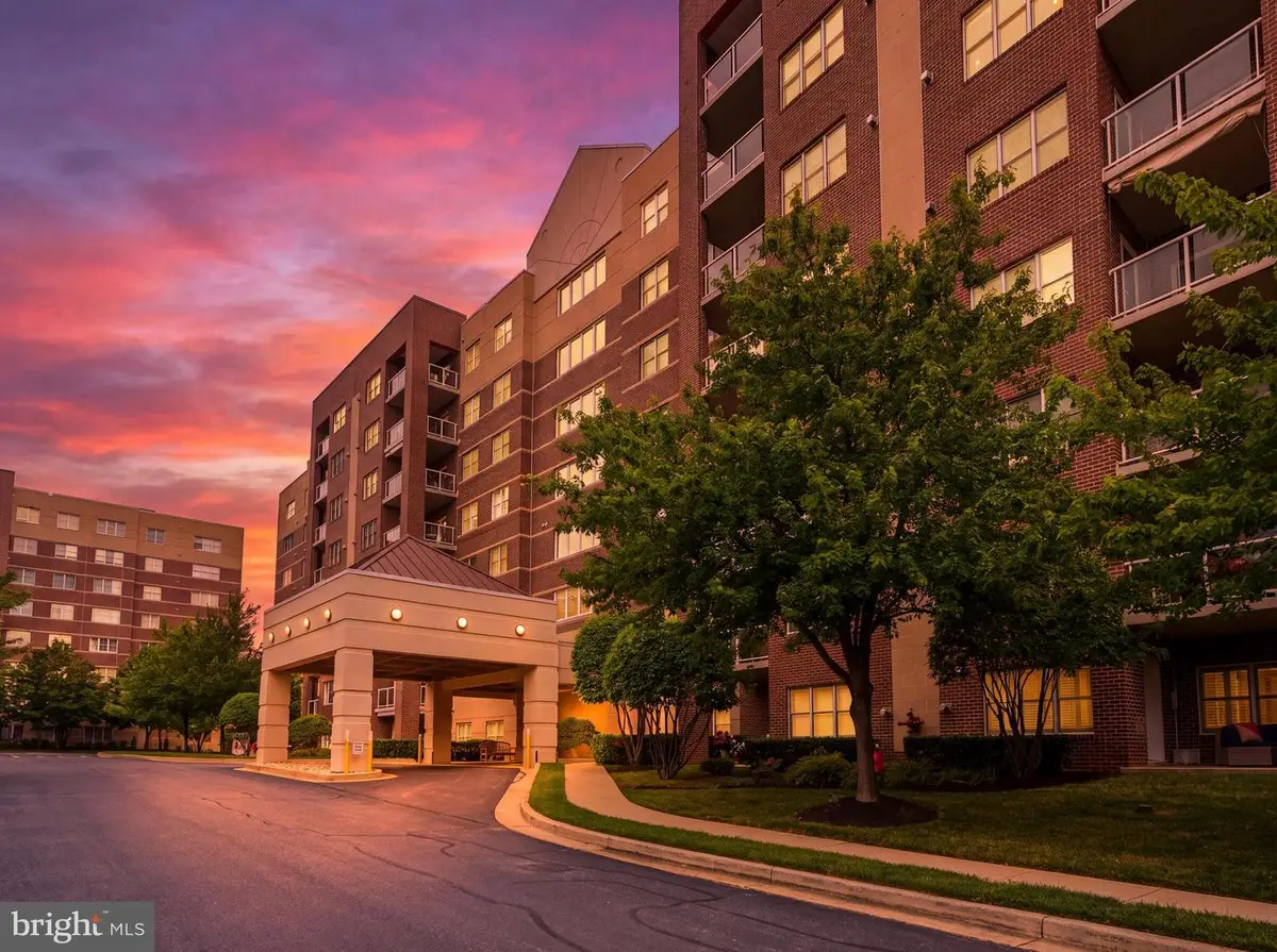 12240 Roundwood Rd #203, Lutherville Timonium, MD 21093 - #1