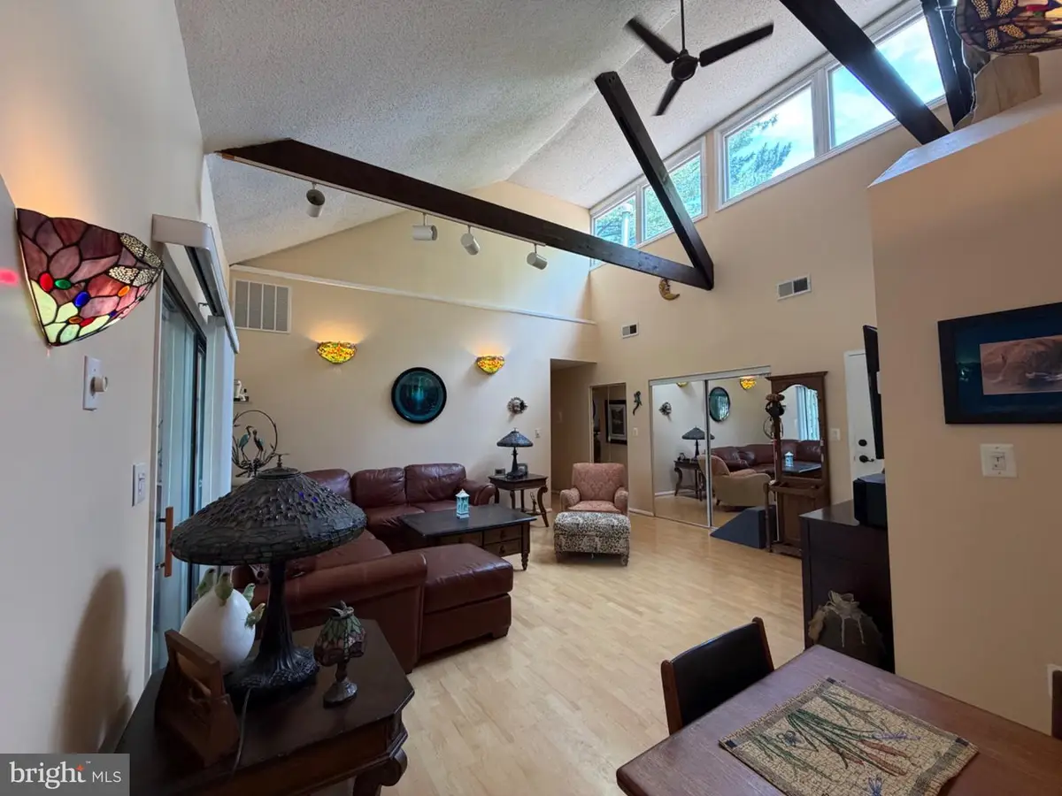 1 Suntop Ct #202, Baltimore, MD 21209 - #1