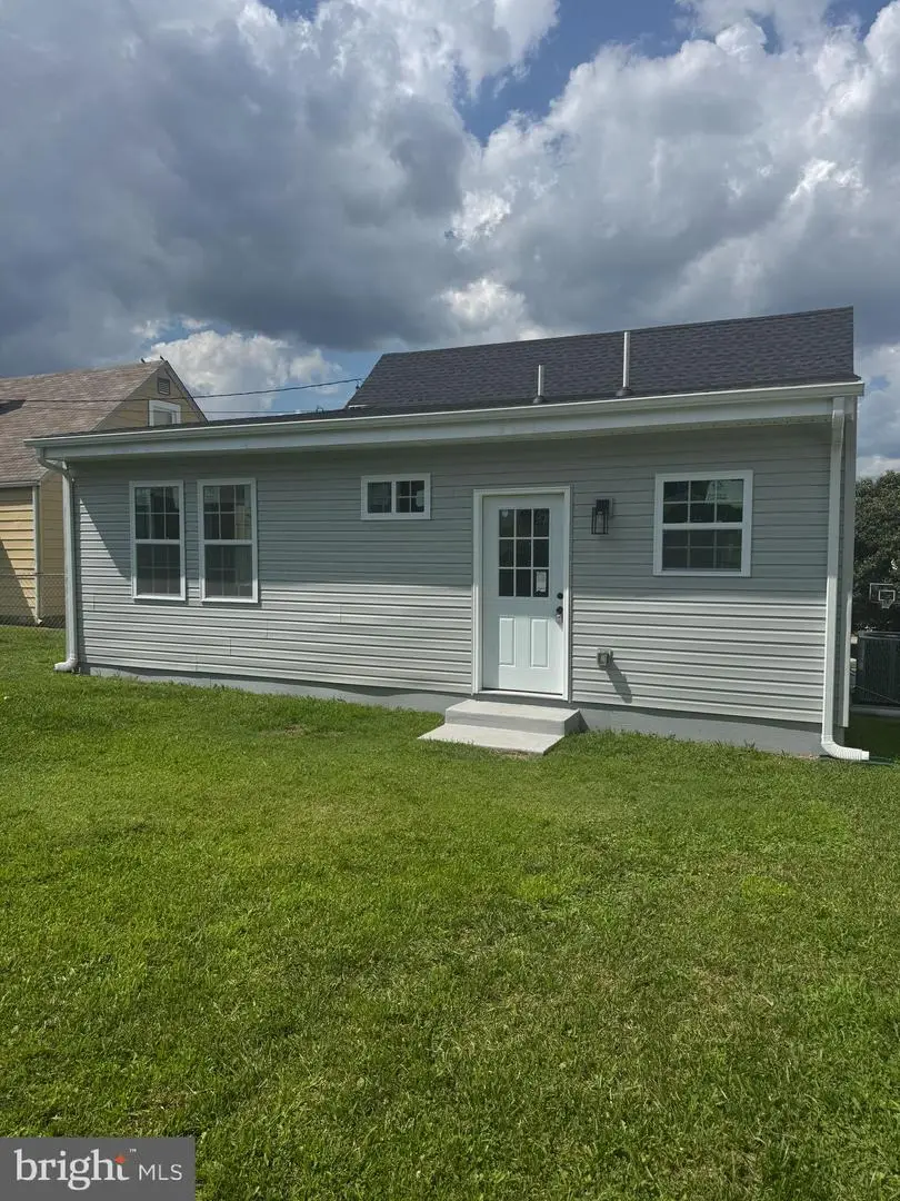 3215 Rosalie Rd, Baltimore, MD 21227 - #2