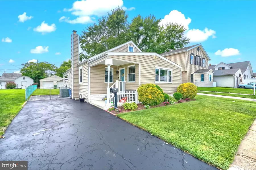 2611 Mccomas Ave, Baltimore, MD 21222 - #2