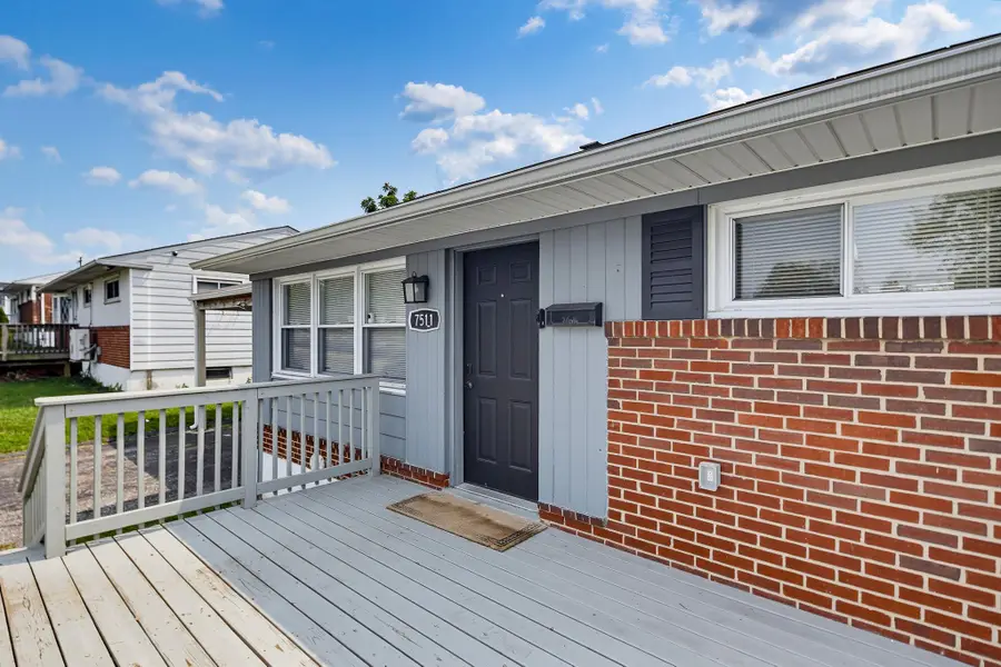 7511 Liberty Rd, Gwynn Oak, MD 21207 - #3