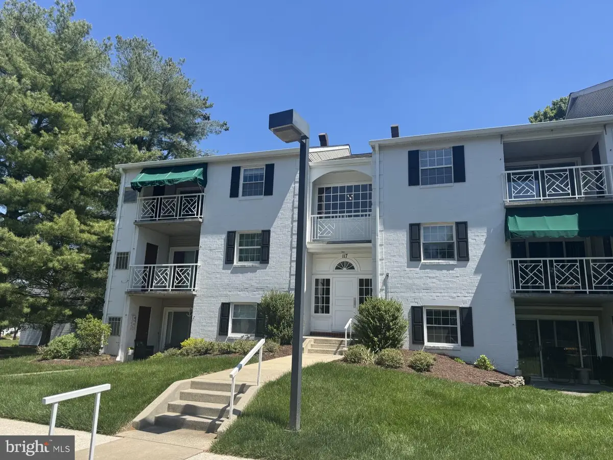 117 Castletown Rd #301, Lutherville Timonium, MD 21093 - #1