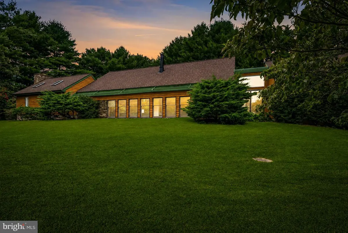 4 Turner Wood Ct, Baldwin, MD 21013 - #1