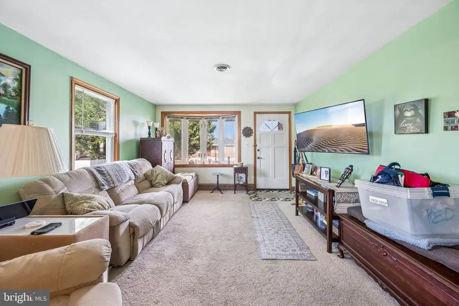 5814 Comstock Ave, Baltimore, MD 21206 - #2