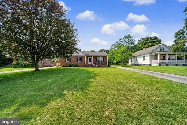 114 2nd Ave, REISTERSTOWN, MD 21136