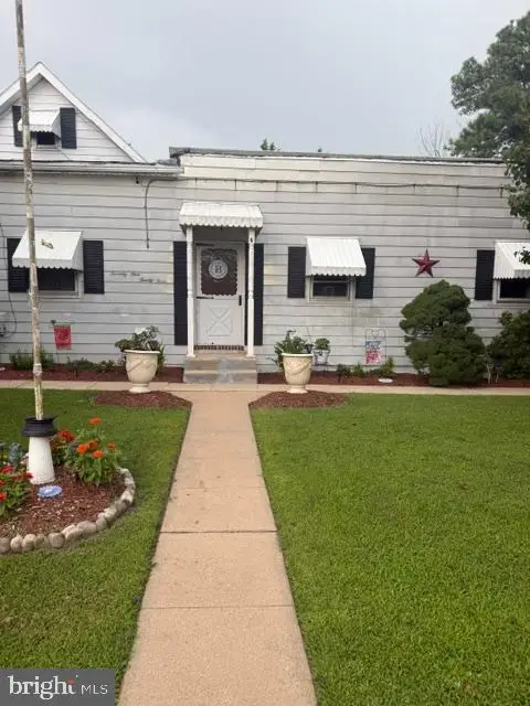 7423 N Point Rd, Edgemere, MD 21219 - #1