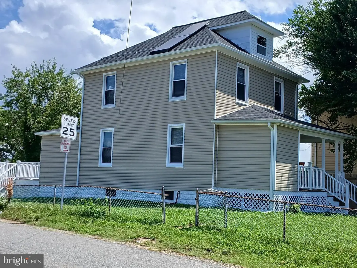 5900 Hamilton Ave, Baltimore, MD 21237 - #1