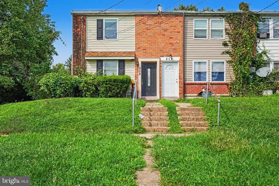 908 Winsap Ct, Baltimore, MD 21227 - #2