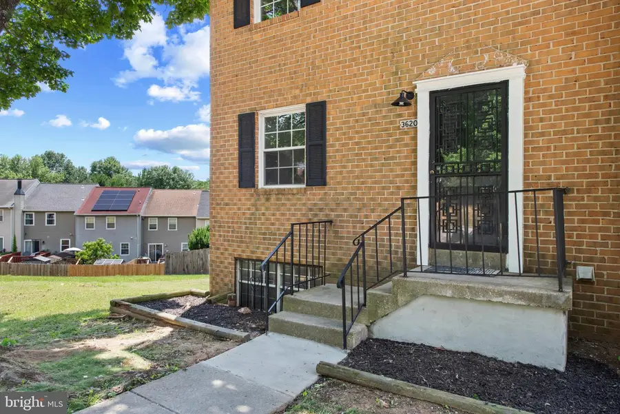 3620 Waterwheel Sq, Randallstown, MD 21133 - #2