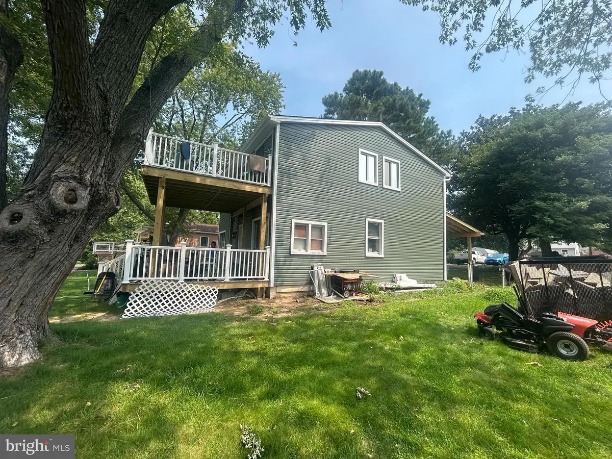 802 Creek Rd, Essex, MD 21221 - #1