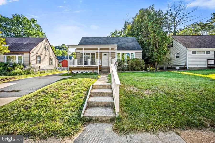 825 Cliffedge Rd, Baltimore, MD 21208 - #2