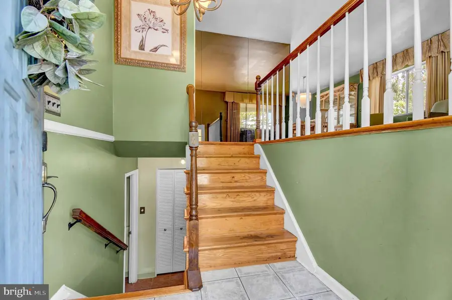 6811 Fox Meadow Rd, Baltimore, MD 21207 - #3